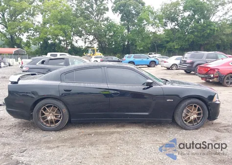 2014 Dodge Charger R/T 100Th Anniversary z USA, uszkodzony, nr VIN 2C3CDXCT1EH322332